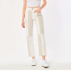 Hollister Ultra High-
Rise White Patchwork Vintage patchwork jeans.sz.7 juniors.